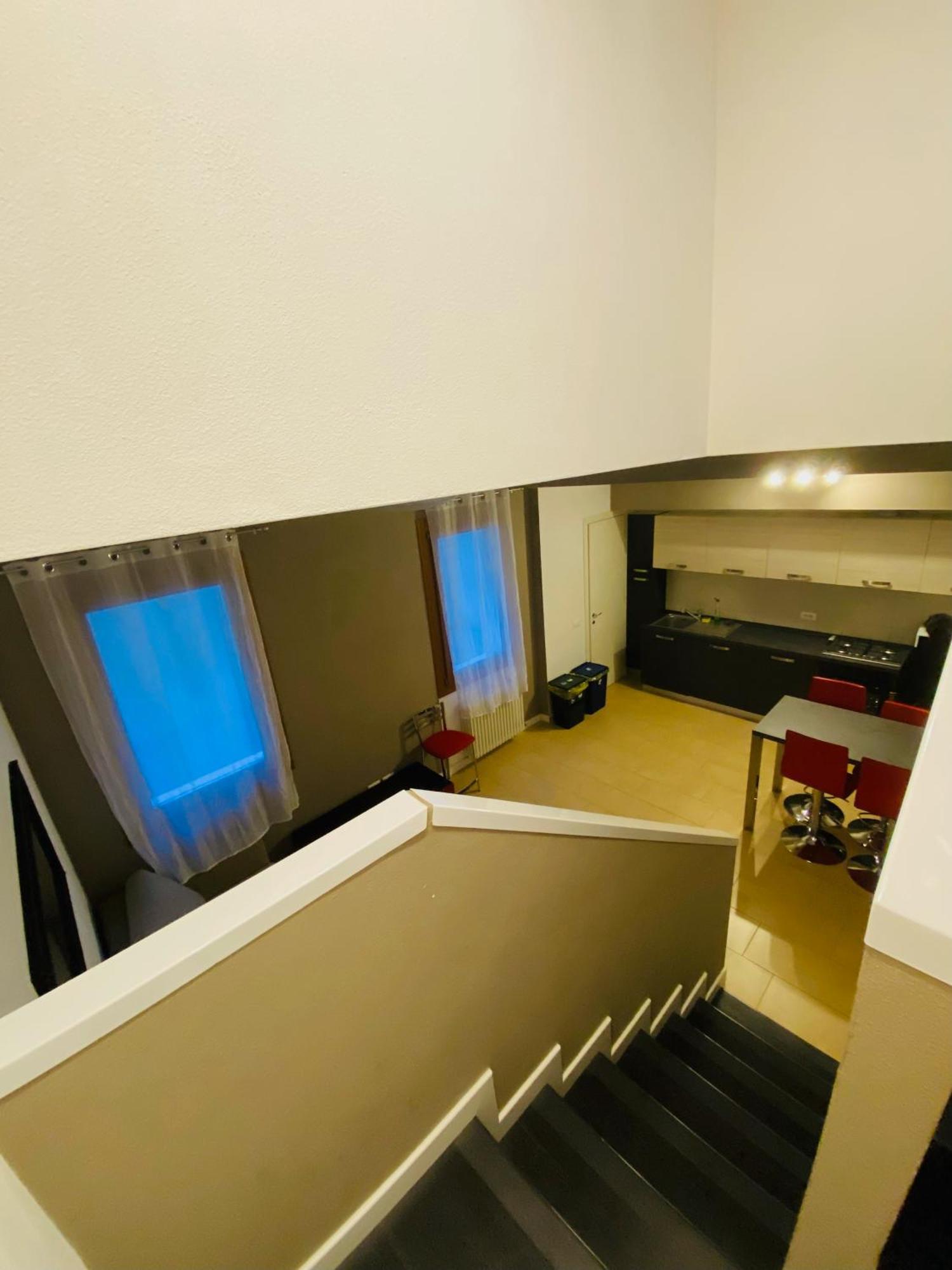 Central Luxury Garden Guest House ميستر المظهر الخارجي الصورة